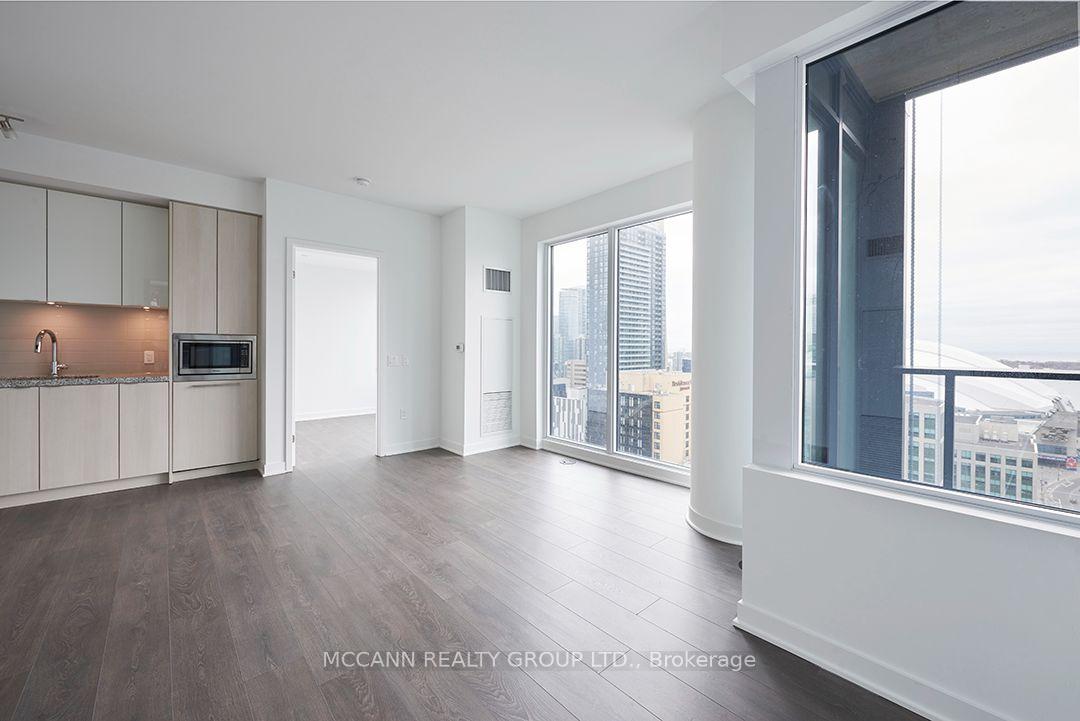 Photo 14 of Unit 2805, 115 Blue Jays Way, Toronto, Waterfront Communities — HOMEH