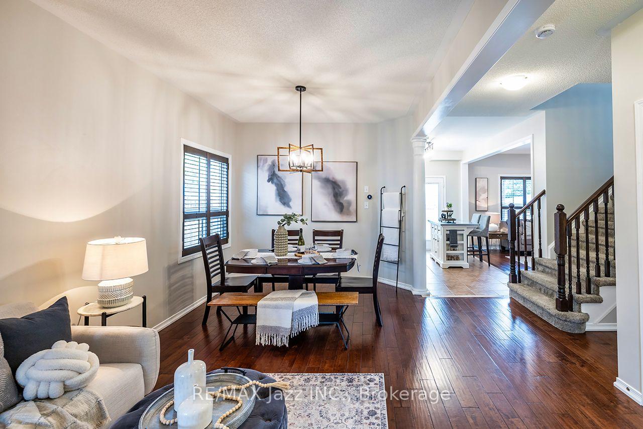 Photo 5 of 458 Longworth Avenue, Clarington, Bowmanville — HOMEH