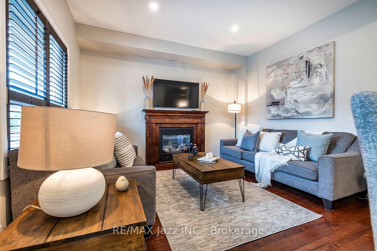Photo 14 of 458 Longworth Avenue, Clarington, Bowmanville — HOMEH