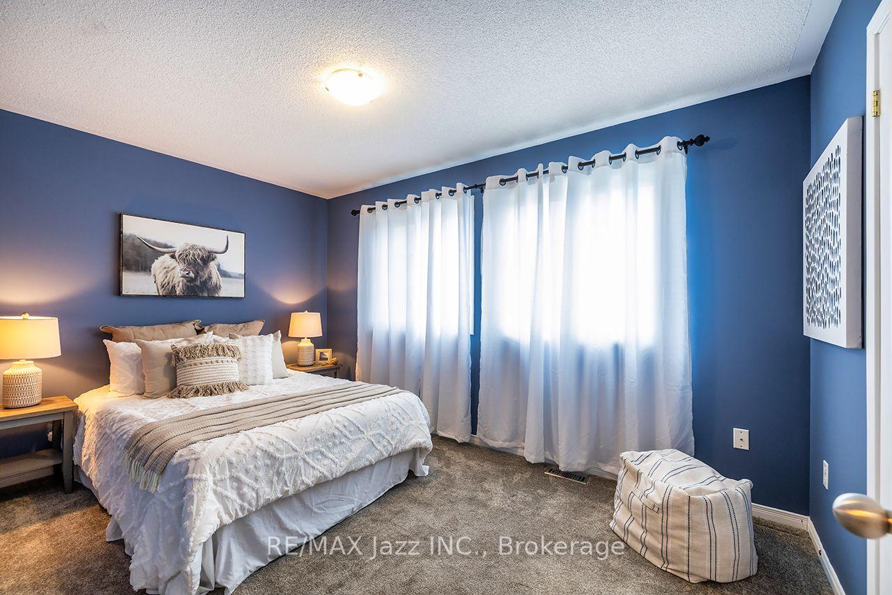 Photo 23 of 458 Longworth Avenue, Clarington, Bowmanville — HOMEH