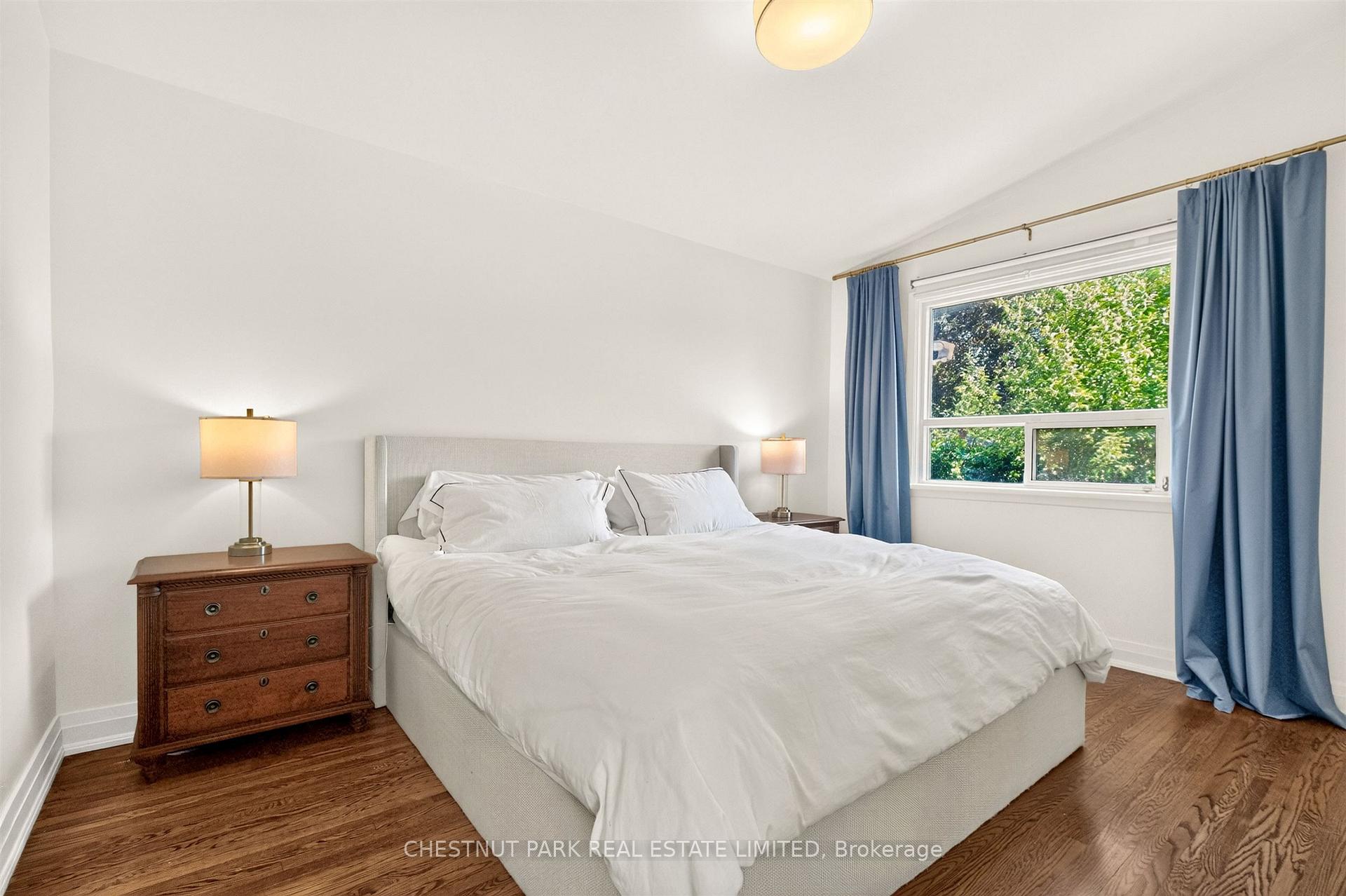 Photo 18 of 35 Birchard Street, Scarborough, Tam O'Shanter-Sullivan — HOMEH