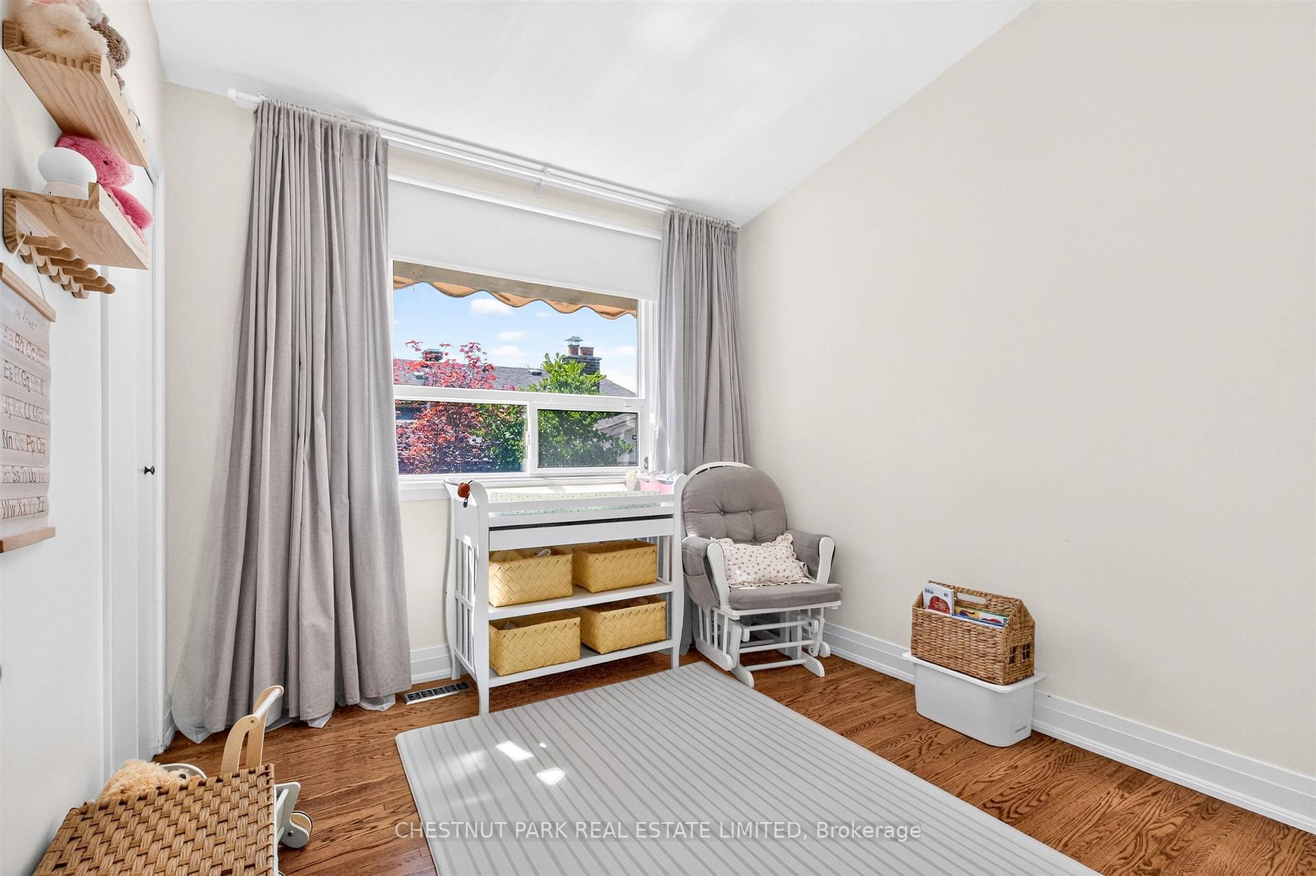 Photo 20 of 35 Birchard Street, Scarborough, Tam O'Shanter-Sullivan — HOMEH