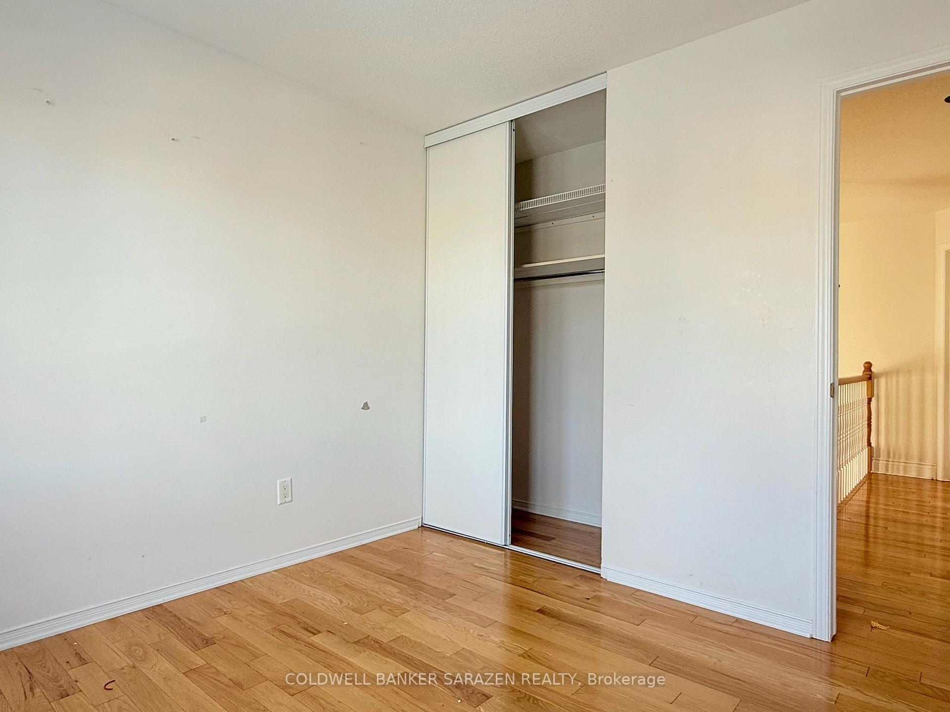 Photo 28 of 20 Whithorn Avenue, Ottawa, Kanata - Morgan's Grant/South March — HOMEH