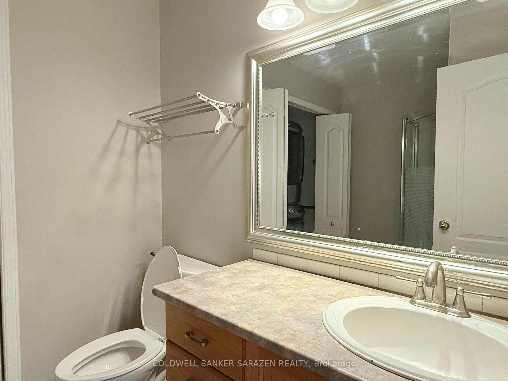 Photo 29 of 20 Whithorn Avenue, Ottawa, Kanata - Morgan's Grant/South March — HOMEH
