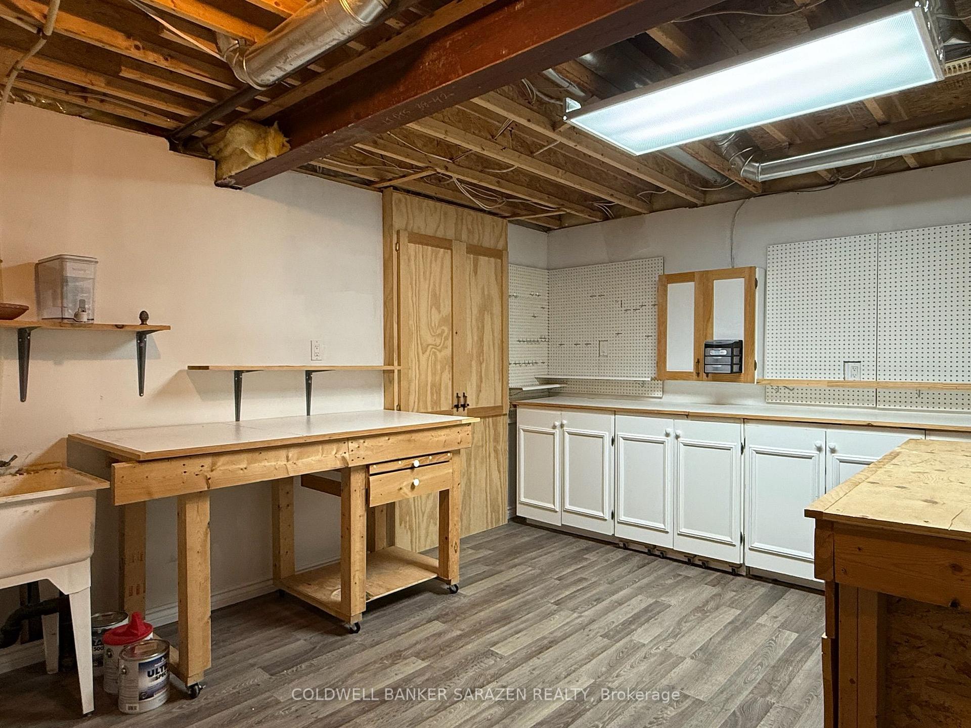 Photo 36 of 20 Whithorn Avenue, Ottawa, Kanata - Morgan's Grant/South March — HOMEH