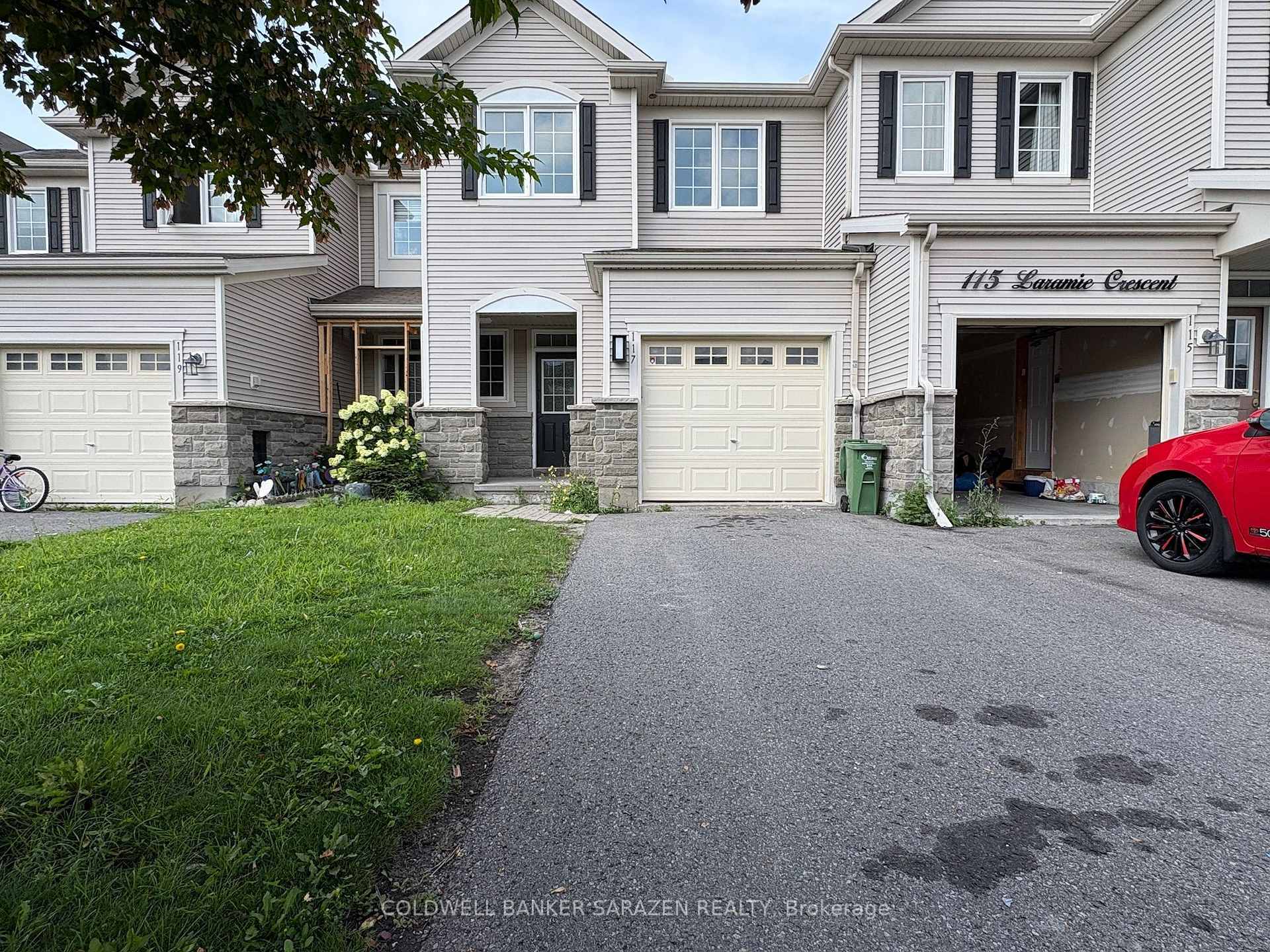 Photo 2 of 117 Laramie Crescent, Ottawa, Barrhaven - Stonebridge — HOMEH
