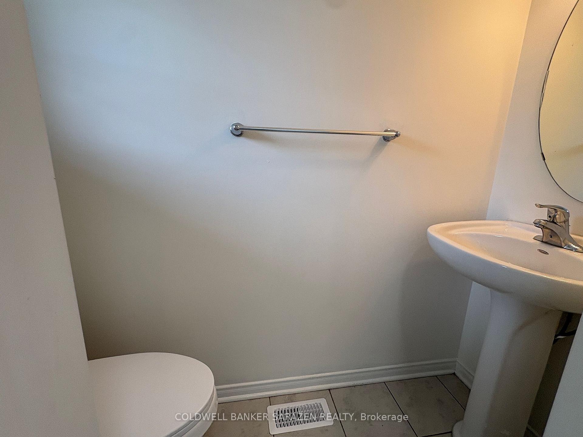 Photo 5 of 117 Laramie Crescent, Ottawa, Barrhaven - Stonebridge — HOMEH