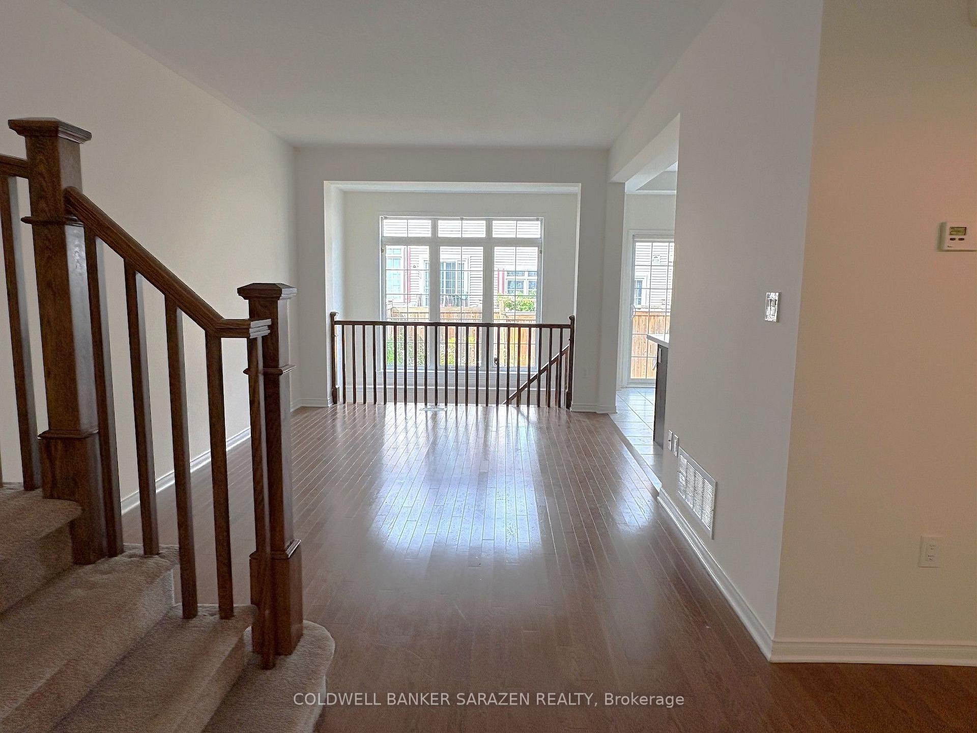 Photo 9 of 117 Laramie Crescent, Ottawa, Barrhaven - Stonebridge — HOMEH