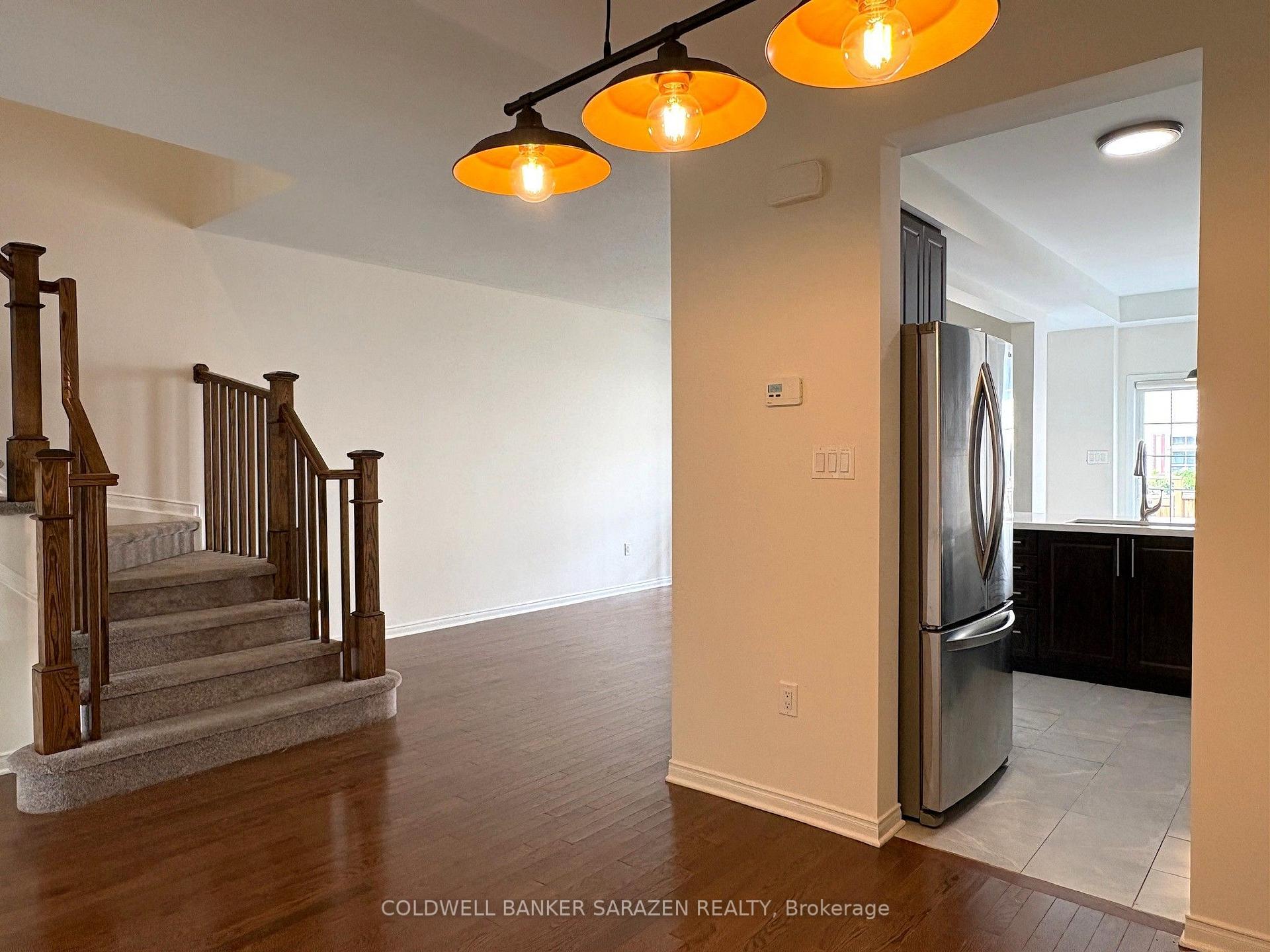 Photo 10 of 117 Laramie Crescent, Ottawa, Barrhaven - Stonebridge — HOMEH