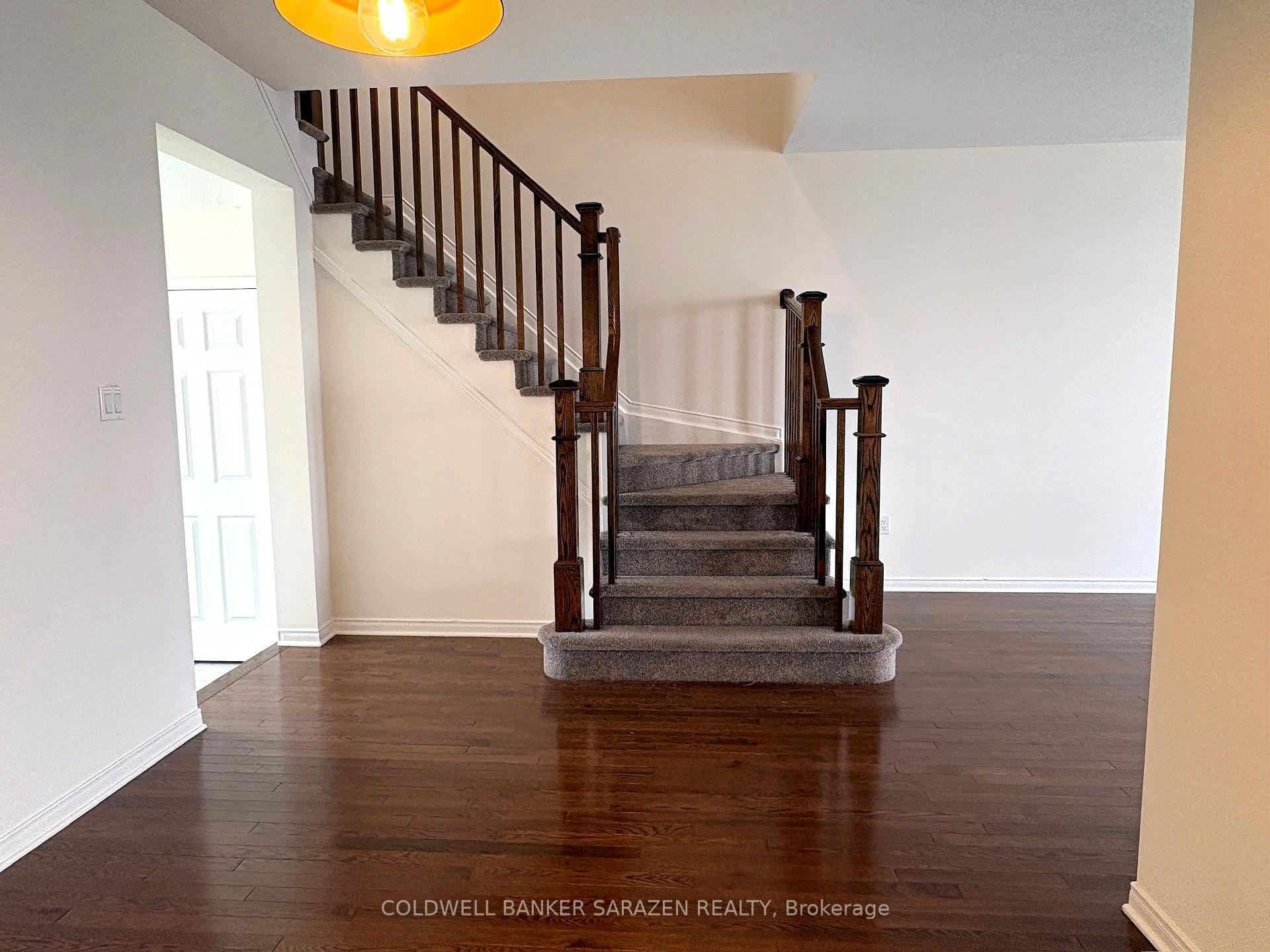 Photo 11 of 117 Laramie Crescent, Ottawa, Barrhaven - Stonebridge — HOMEH