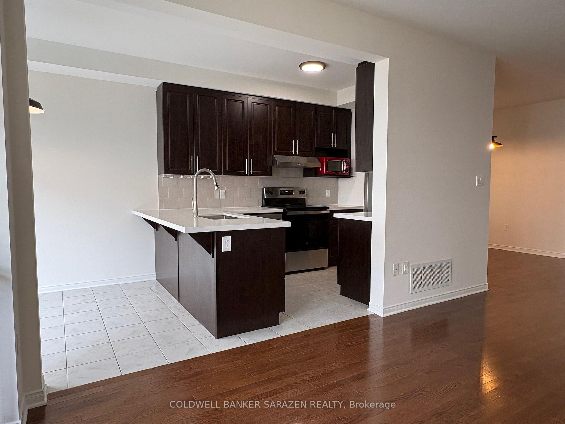 Photo 18 of 117 Laramie Crescent, Ottawa, Barrhaven - Stonebridge — HOMEH