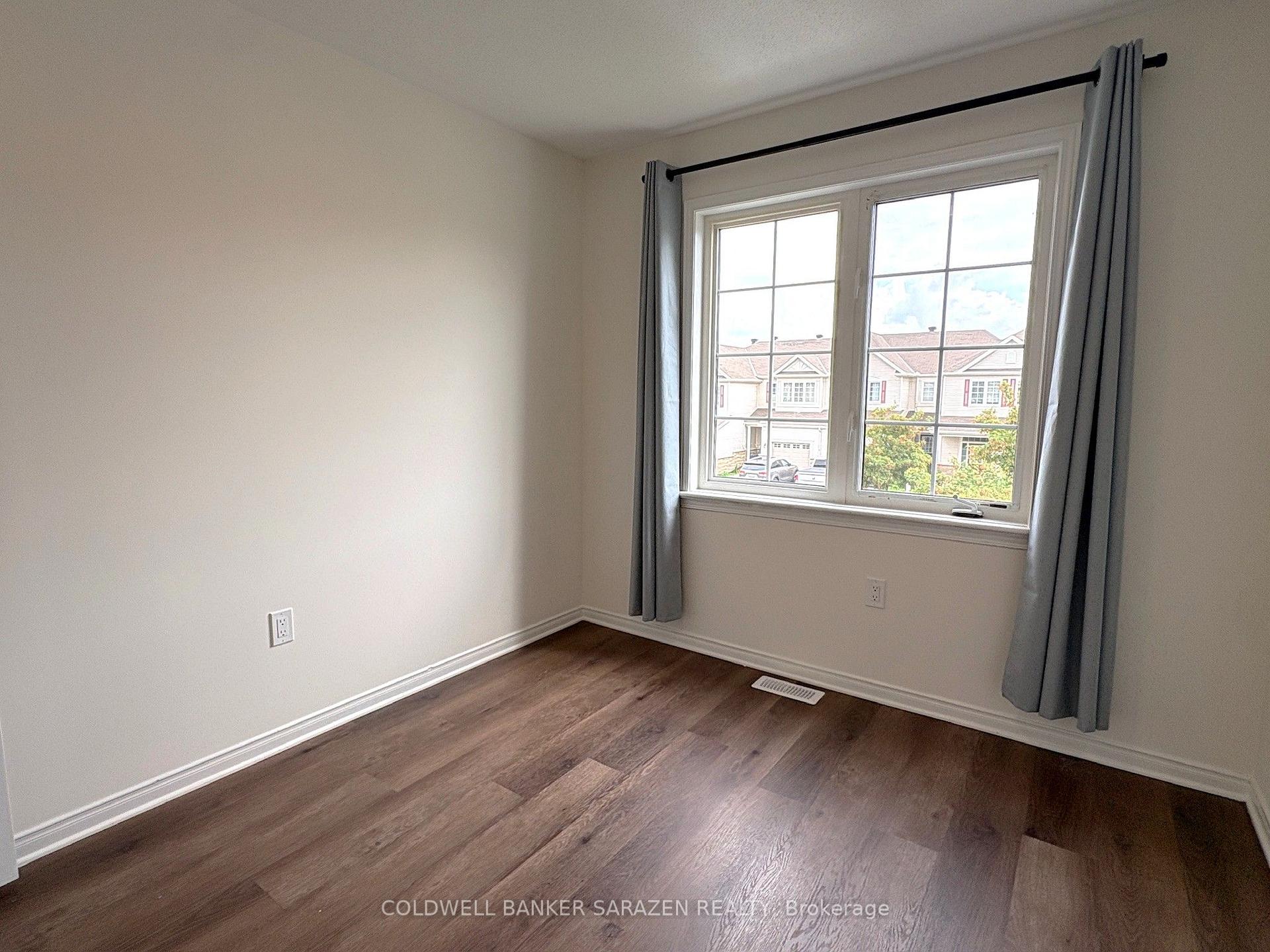 Photo 38 of 117 Laramie Crescent, Ottawa, Barrhaven - Stonebridge — HOMEH