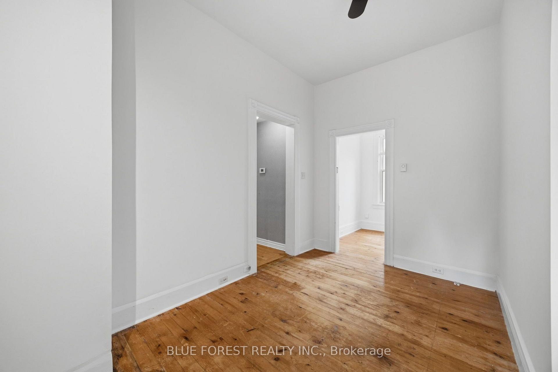 Photo 25 of 548 Elizabeth Street, London, East G — HOMEH