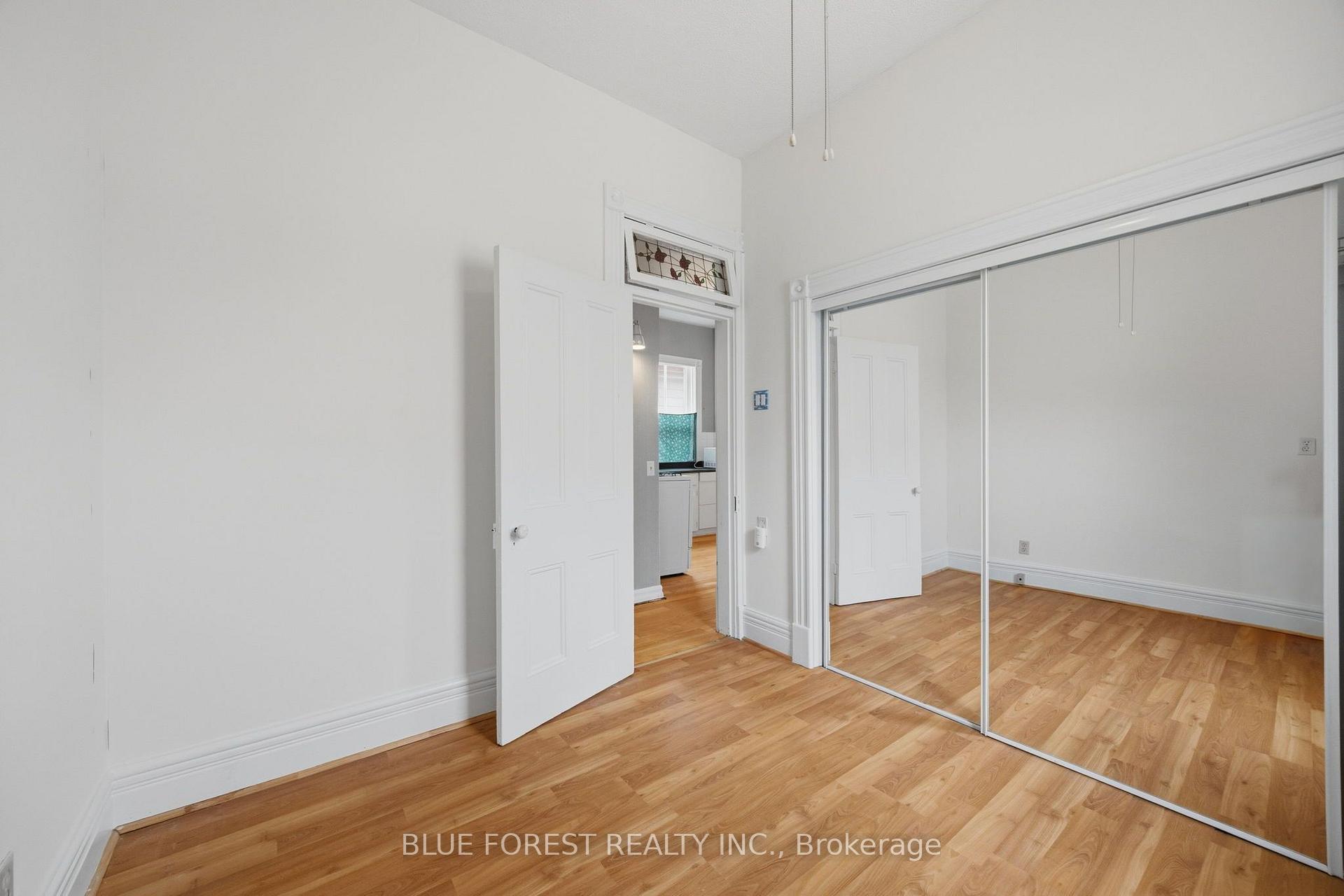 Photo 28 of 548 Elizabeth Street, London, East G — HOMEH