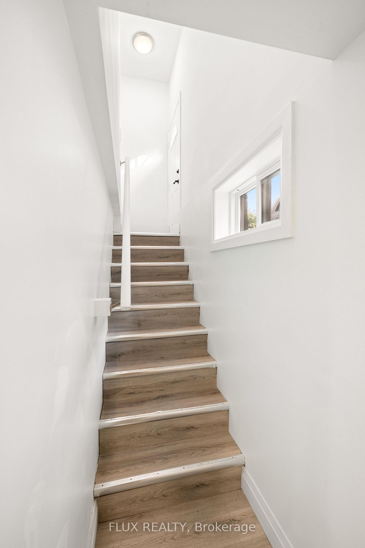 Photo 3 of Unit 2, 235 Guelph Street, Kitchener, Fairfield — HOMEH