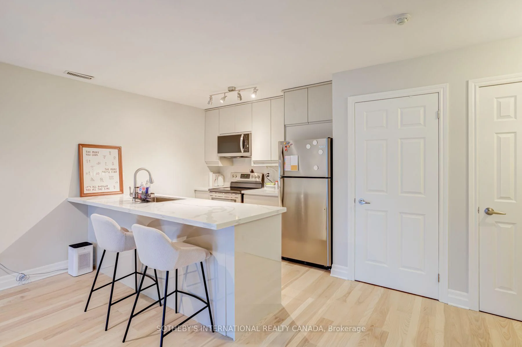 Photo 35 of Unit 301, 3069 Lakeshore Boulevard, Etobicoke, New Toronto — HOMEH