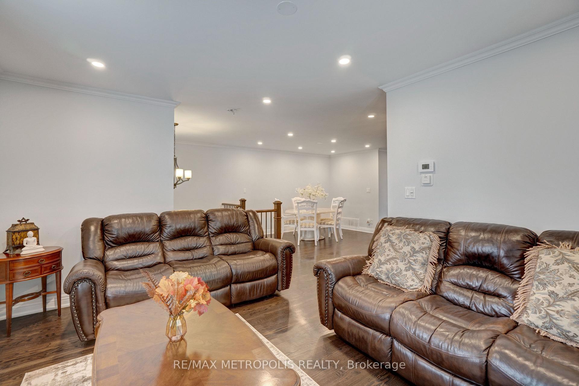 Photo 6 of 1872 Appleview Road, Pickering, Dunbarton — HOMEH