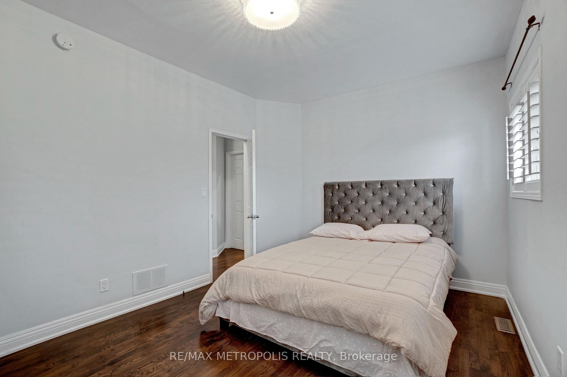 Photo 20 of 1872 Appleview Road, Pickering, Dunbarton — HOMEH
