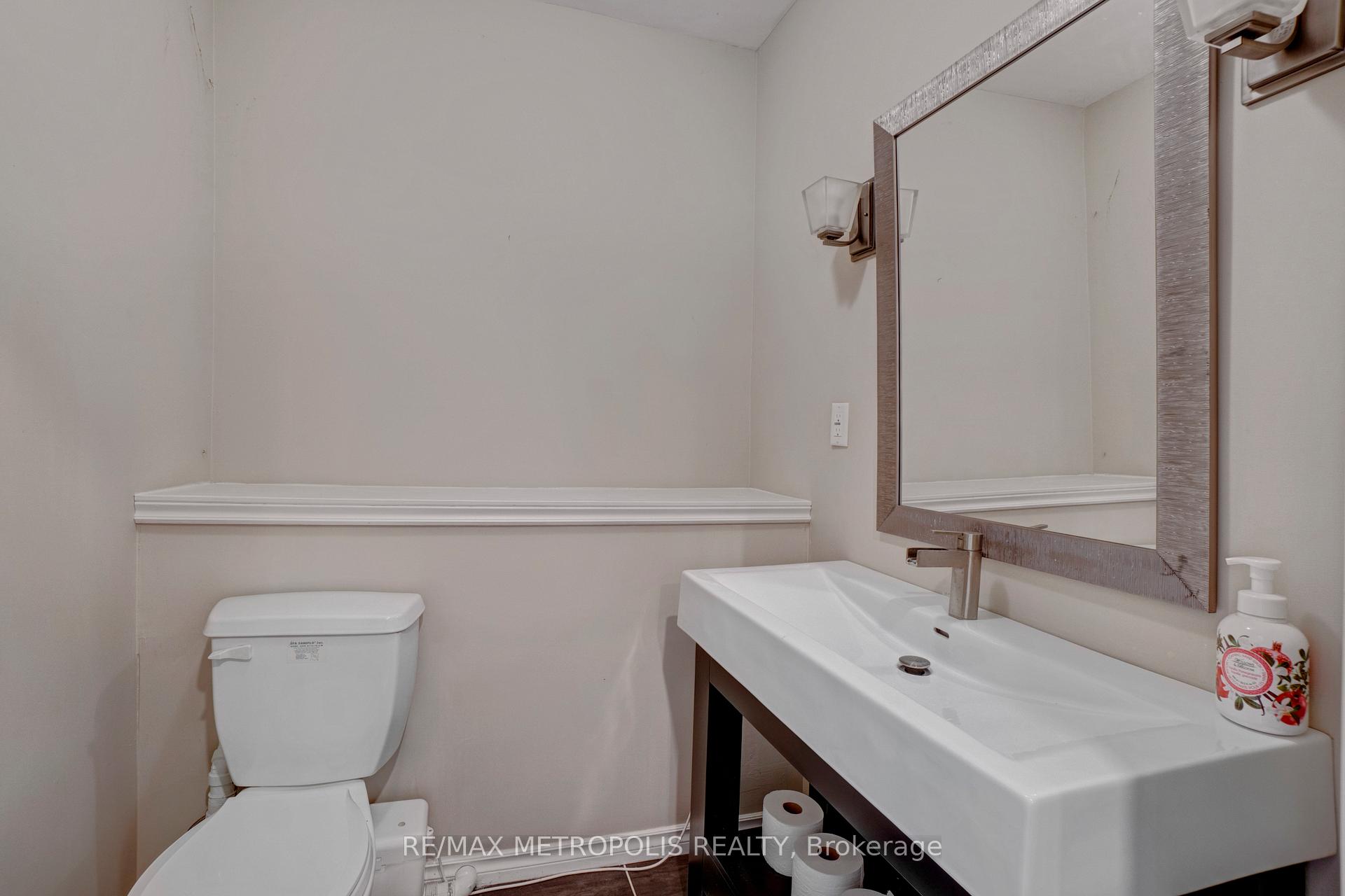 Photo 35 of 1872 Appleview Road, Pickering, Dunbarton — HOMEH
