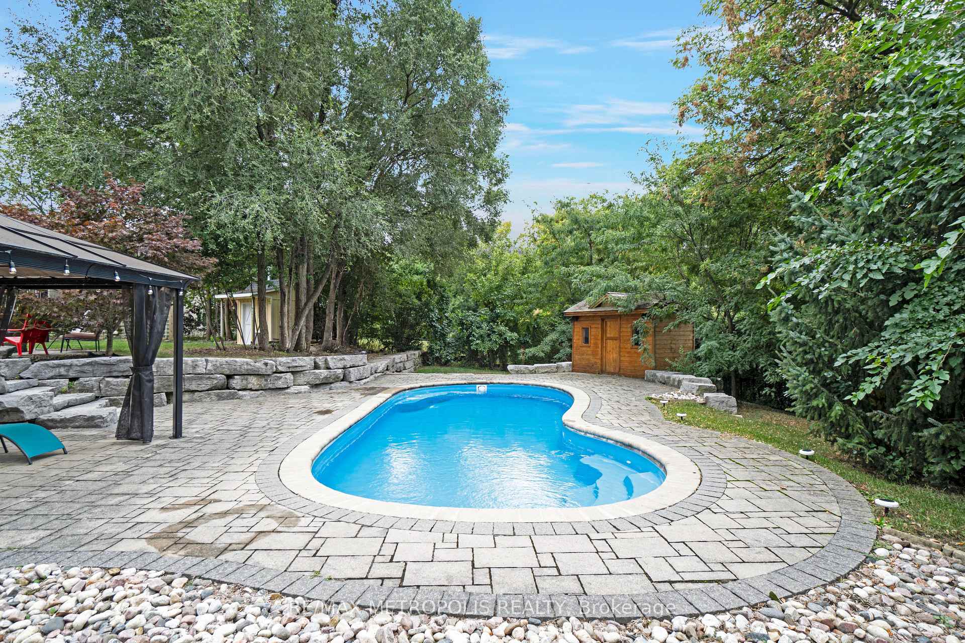Photo 39 of 1872 Appleview Road, Pickering, Dunbarton — HOMEH