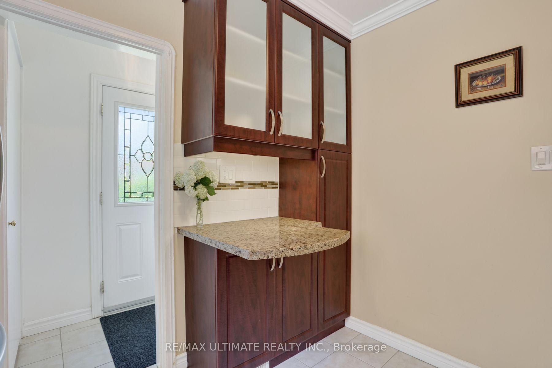 Photo 21 of 11 Midholm Drive, Scarborough, Ionview — HOMEH