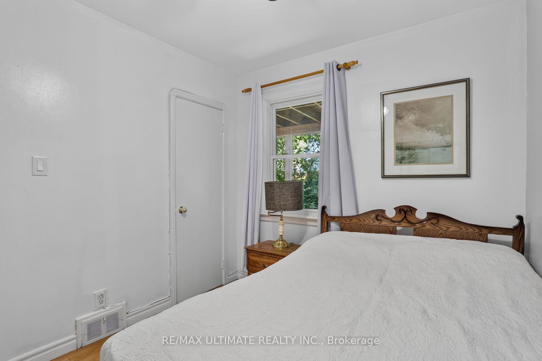 Photo 27 of 11 Midholm Drive, Scarborough, Ionview — HOMEH