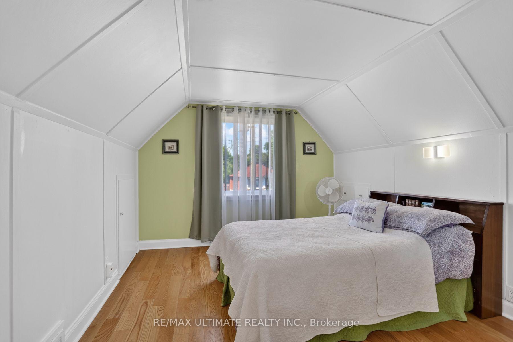 Photo 37 of 11 Midholm Drive, Scarborough, Ionview — HOMEH