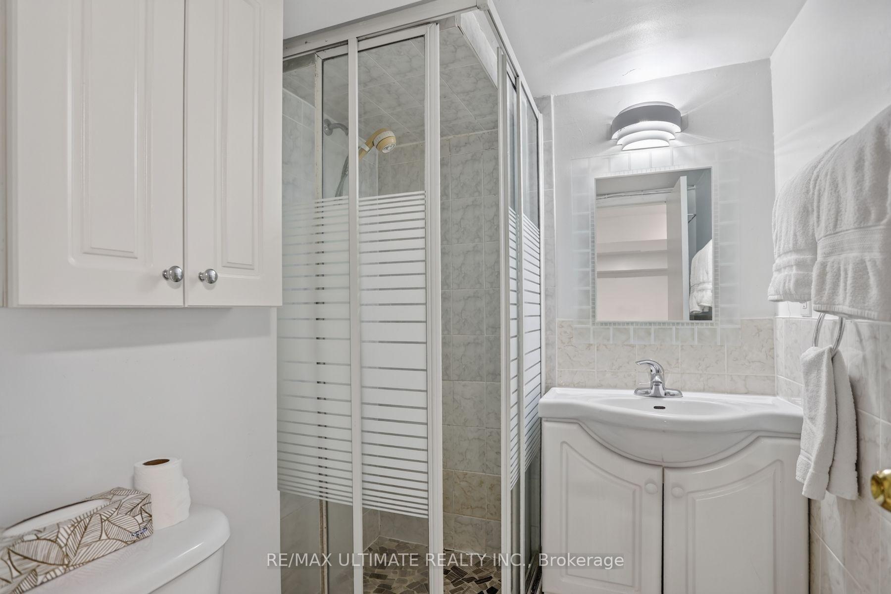 Photo 49 of 11 Midholm Drive, Scarborough, Ionview — HOMEH