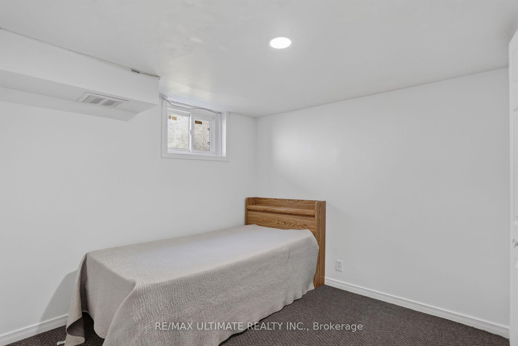 Photo 51 of 11 Midholm Drive, Scarborough, Ionview — HOMEH