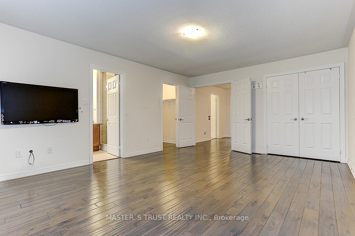 Photo 18 of 12 Glenbar Gardens, Markham, Village Green-South Unionville — HOMEH