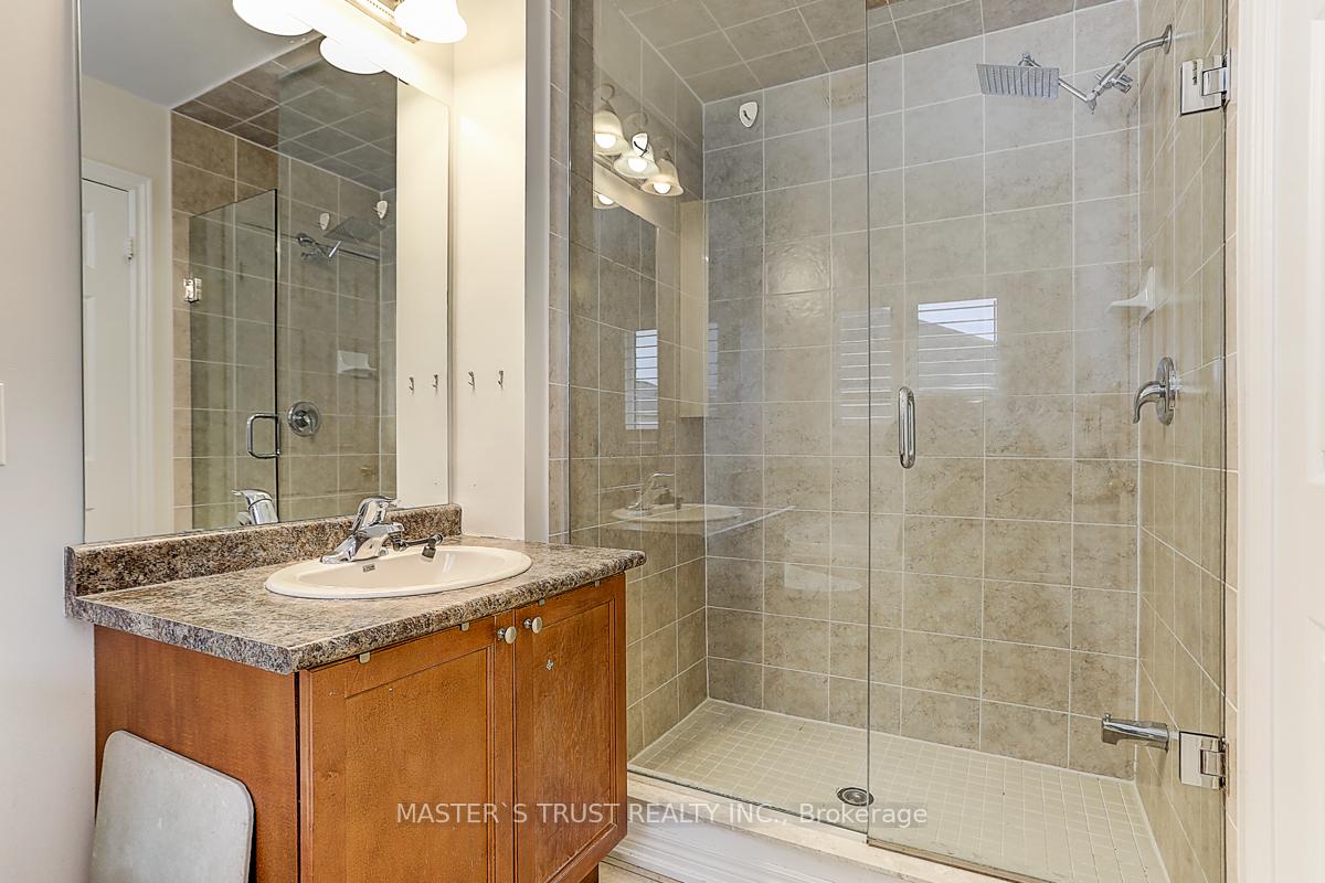 Photo 20 of 12 Glenbar Gardens, Markham, Village Green-South Unionville — HOMEH