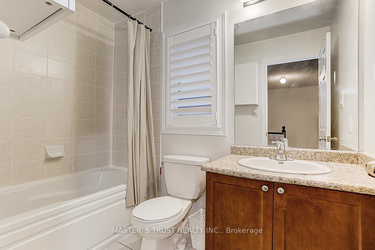 Photo 25 of 12 Glenbar Gardens, Markham, Village Green-South Unionville — HOMEH