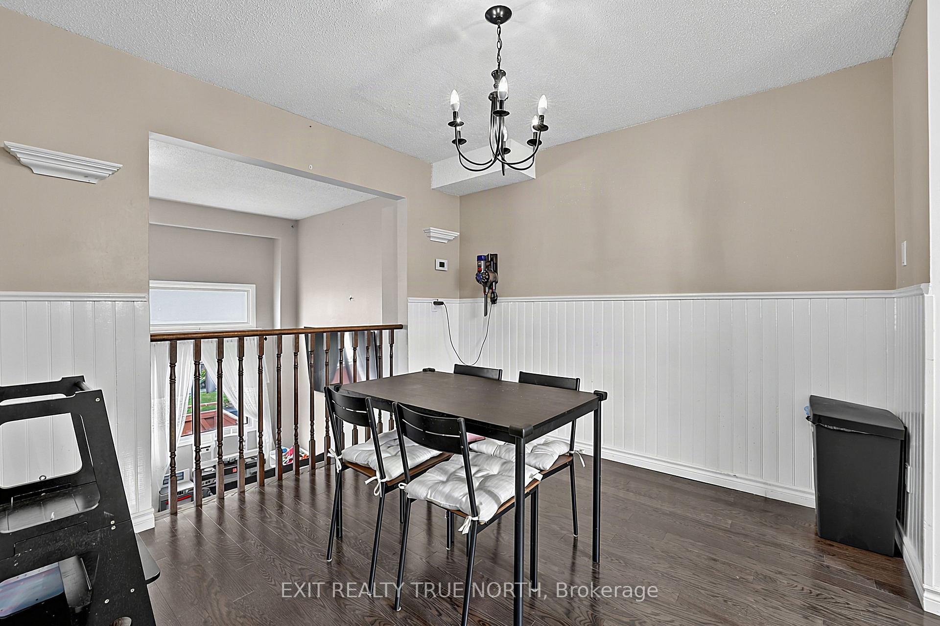 Photo 10 of 73 Collins Crescent, Brampton, Brampton North — HOMEH