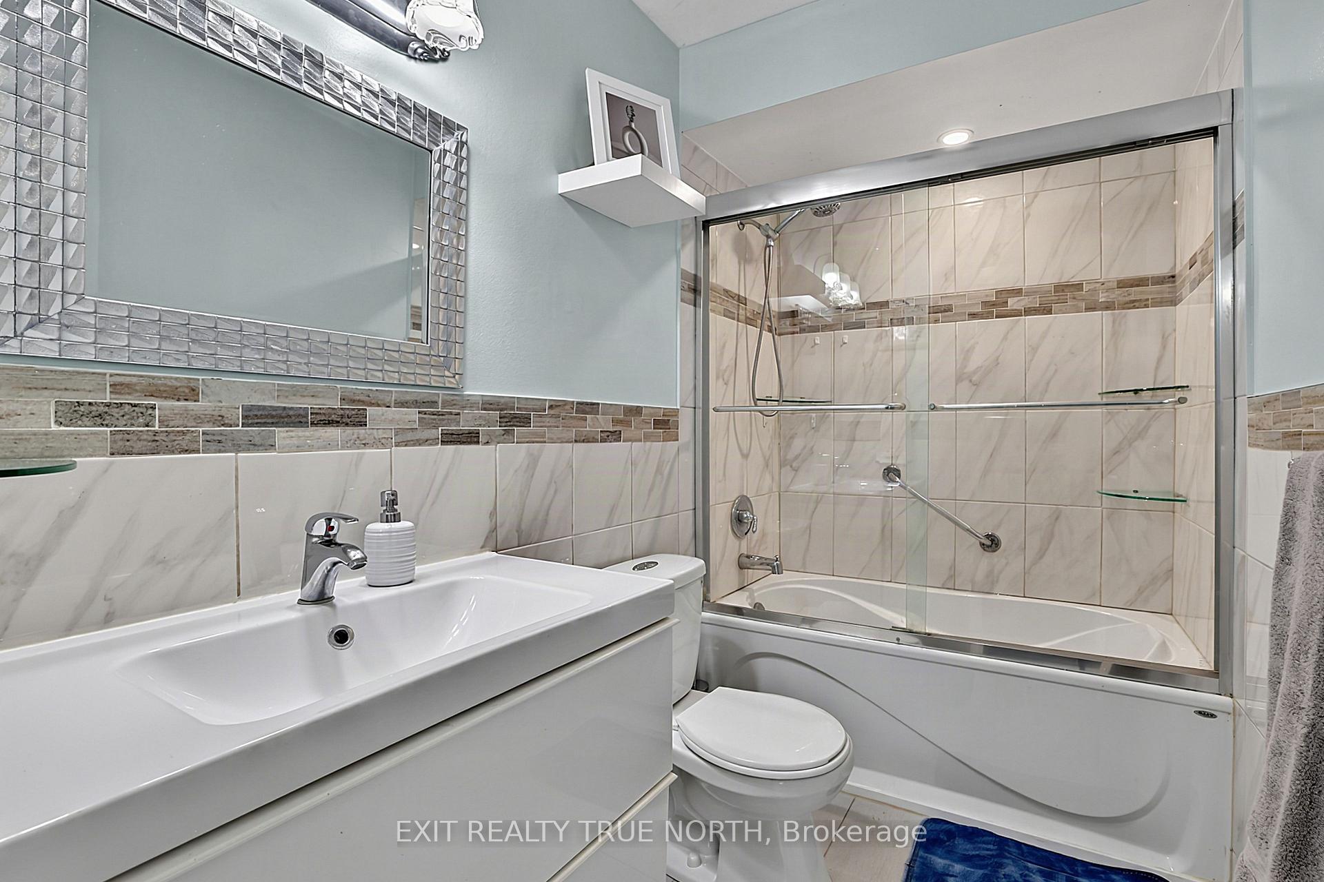 Photo 26 of 73 Collins Crescent, Brampton, Brampton North — HOMEH
