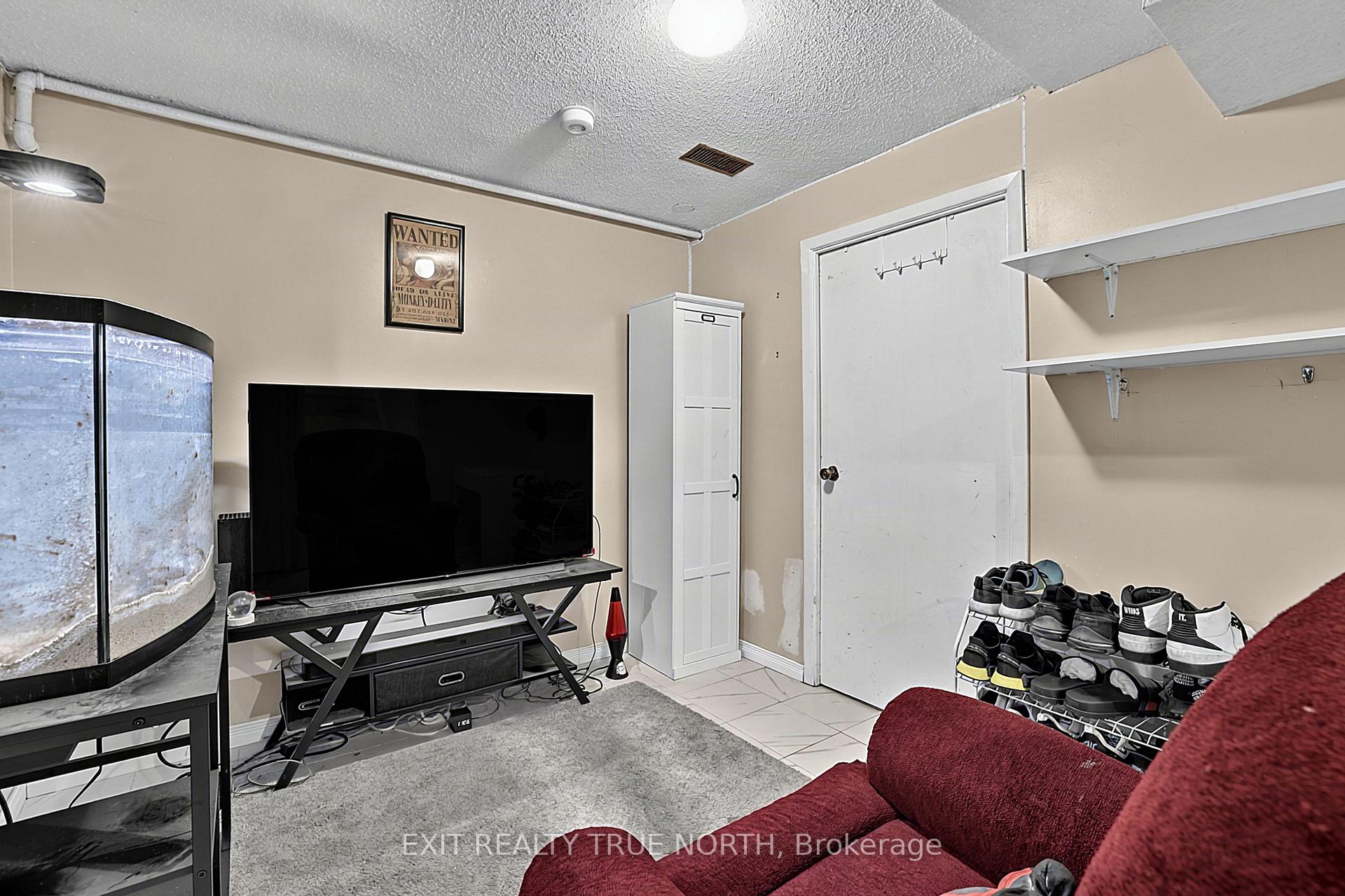 Photo 29 of 73 Collins Crescent, Brampton, Brampton North — HOMEH
