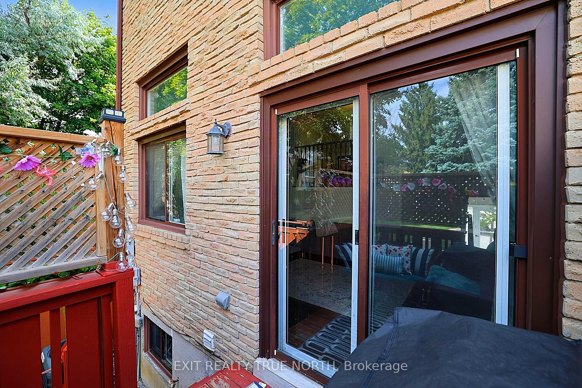 Photo 36 of 73 Collins Crescent, Brampton, Brampton North — HOMEH