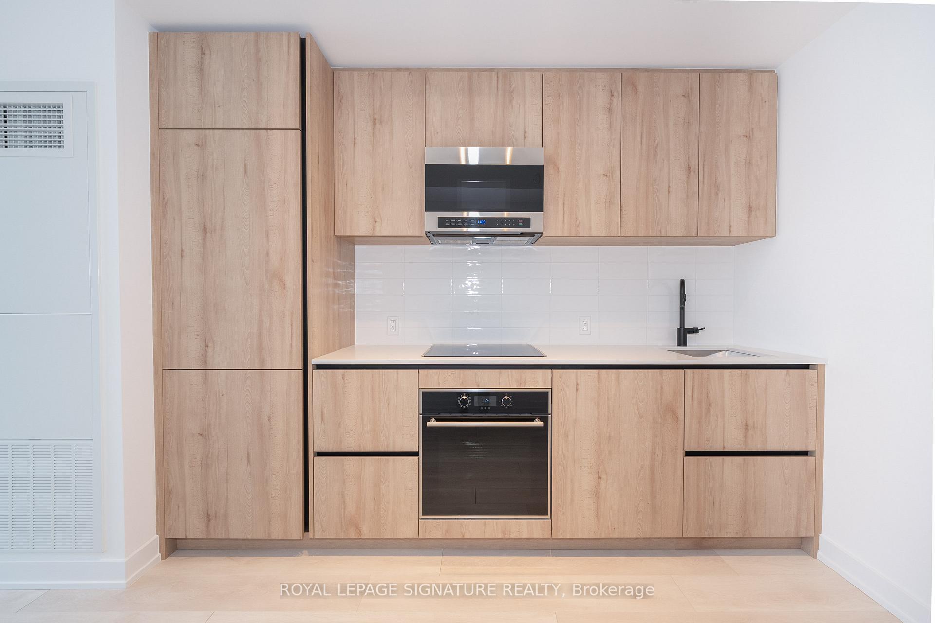 Photo 9 of Unit 3503, 127 Broadway Avenue, Toronto, Mount Pleasant West — HOMEH