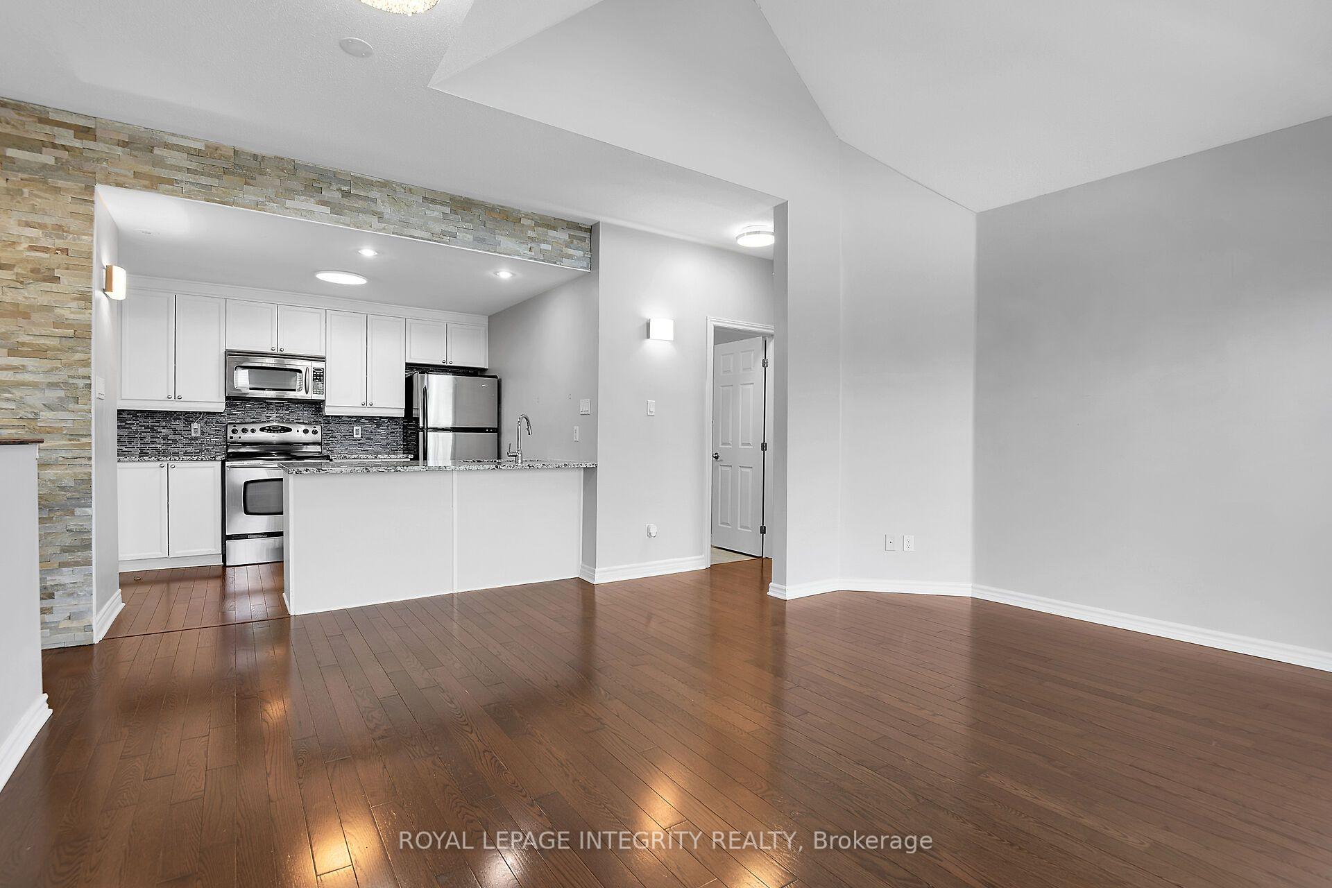 Photo 16 of Unit J, 221 Crestway Drive, Ottawa, Barrhaven East — HOMEH