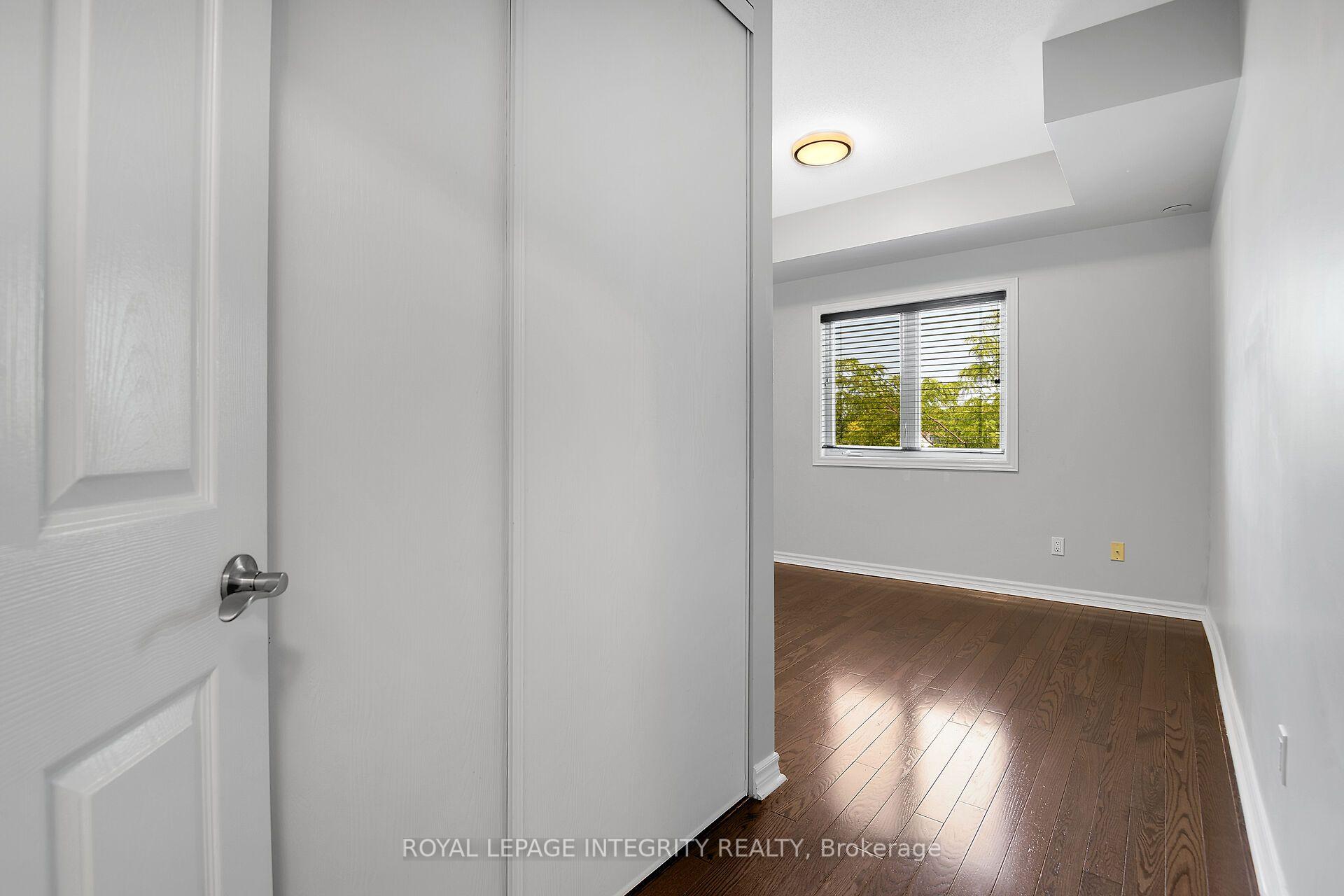 Photo 24 of Unit J, 221 Crestway Drive, Ottawa, Barrhaven East — HOMEH