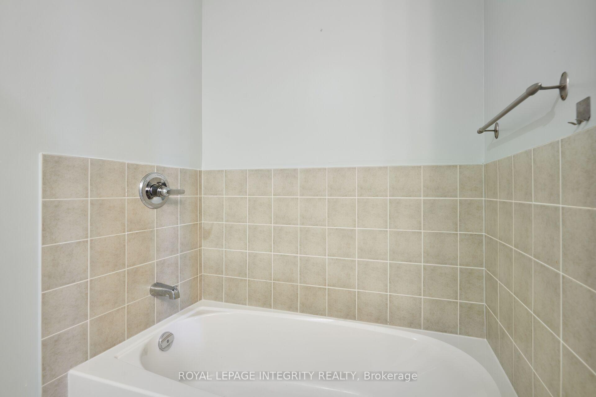 Photo 30 of Unit J, 221 Crestway Drive, Ottawa, Barrhaven East — HOMEH