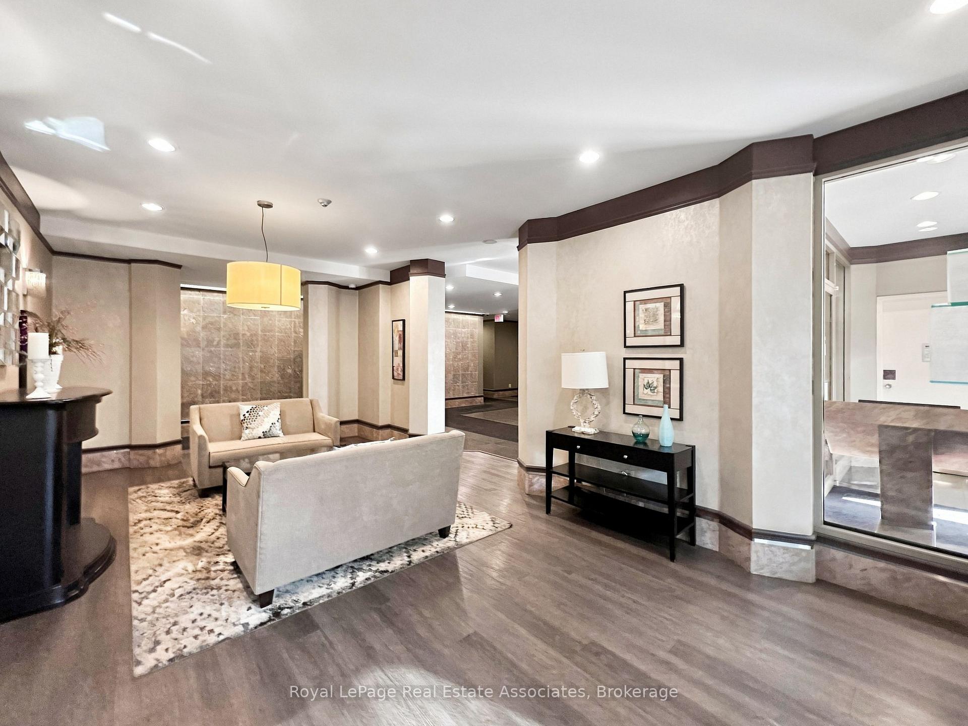 Photo 4 of 67 Caroline Street, Hamilton, Durand — HOMEH