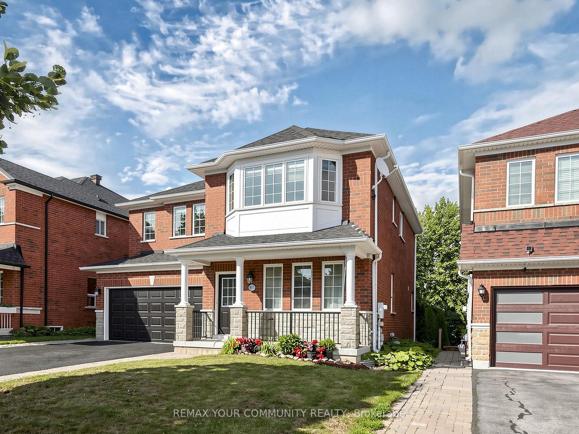 Photo 4 of 267 Bilbrough Street, Aurora, Bayview Northeast — HOMEH