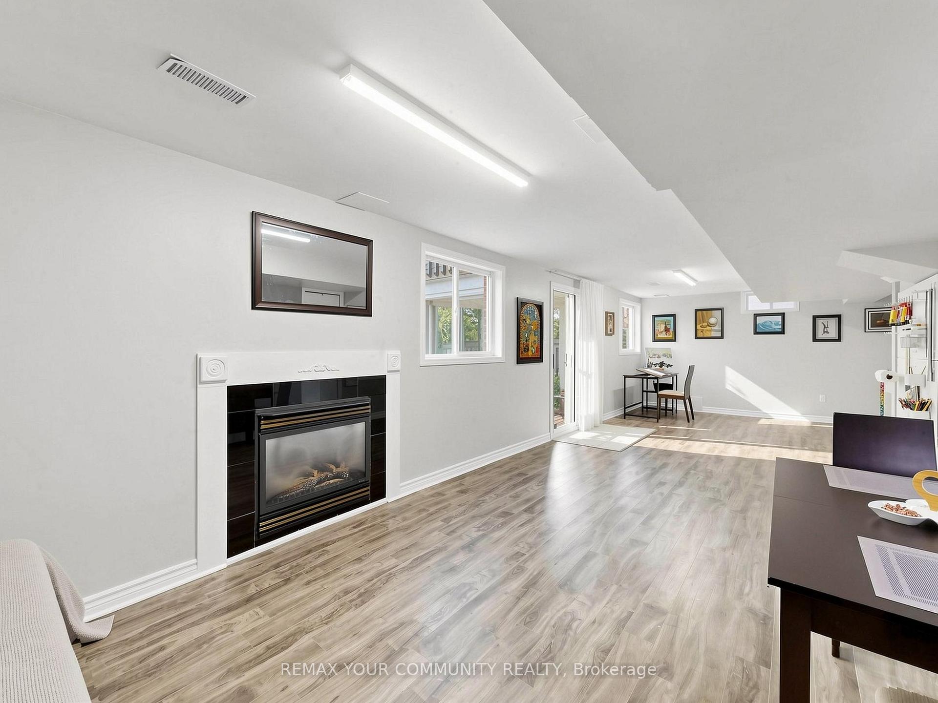 Photo 40 of 267 Bilbrough Street, Aurora, Bayview Northeast — HOMEH