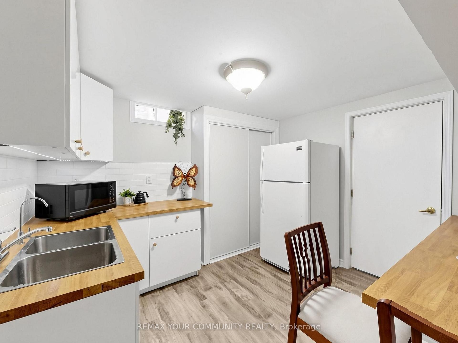 Photo 42 of 267 Bilbrough Street, Aurora, Bayview Northeast — HOMEH