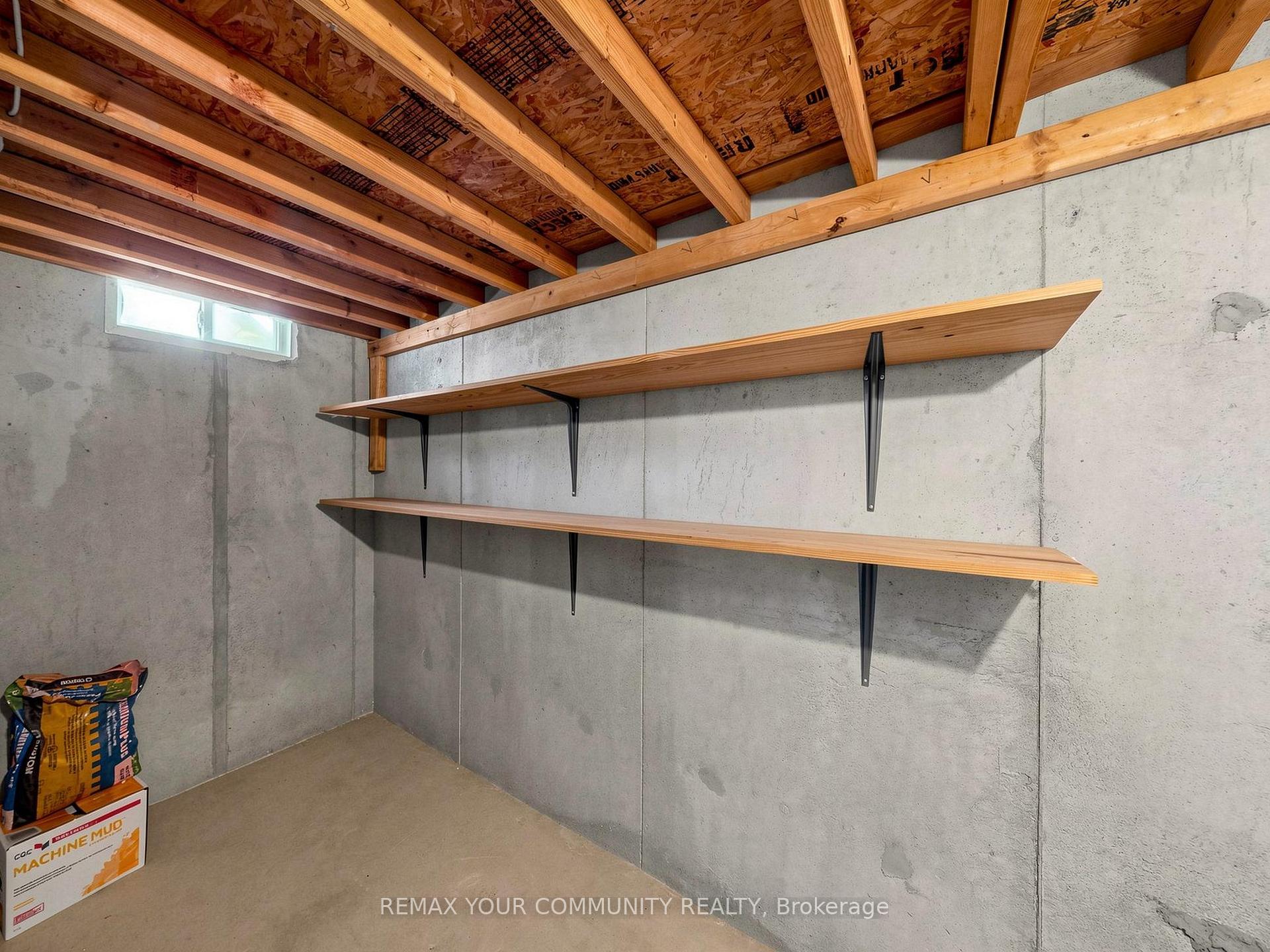 Photo 45 of 267 Bilbrough Street, Aurora, Bayview Northeast — HOMEH