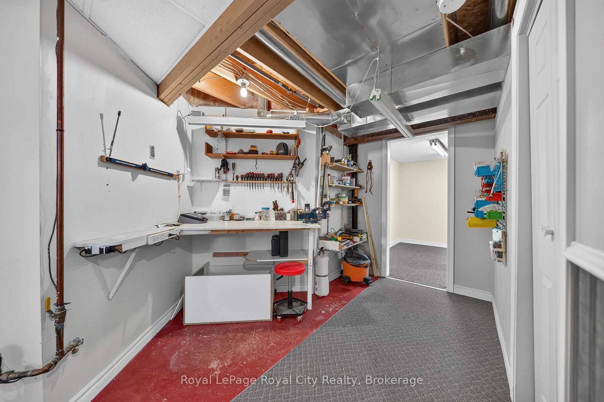 Photo 20 of 8 Whitetail Court, Guelph, Kortright East — HOMEH
