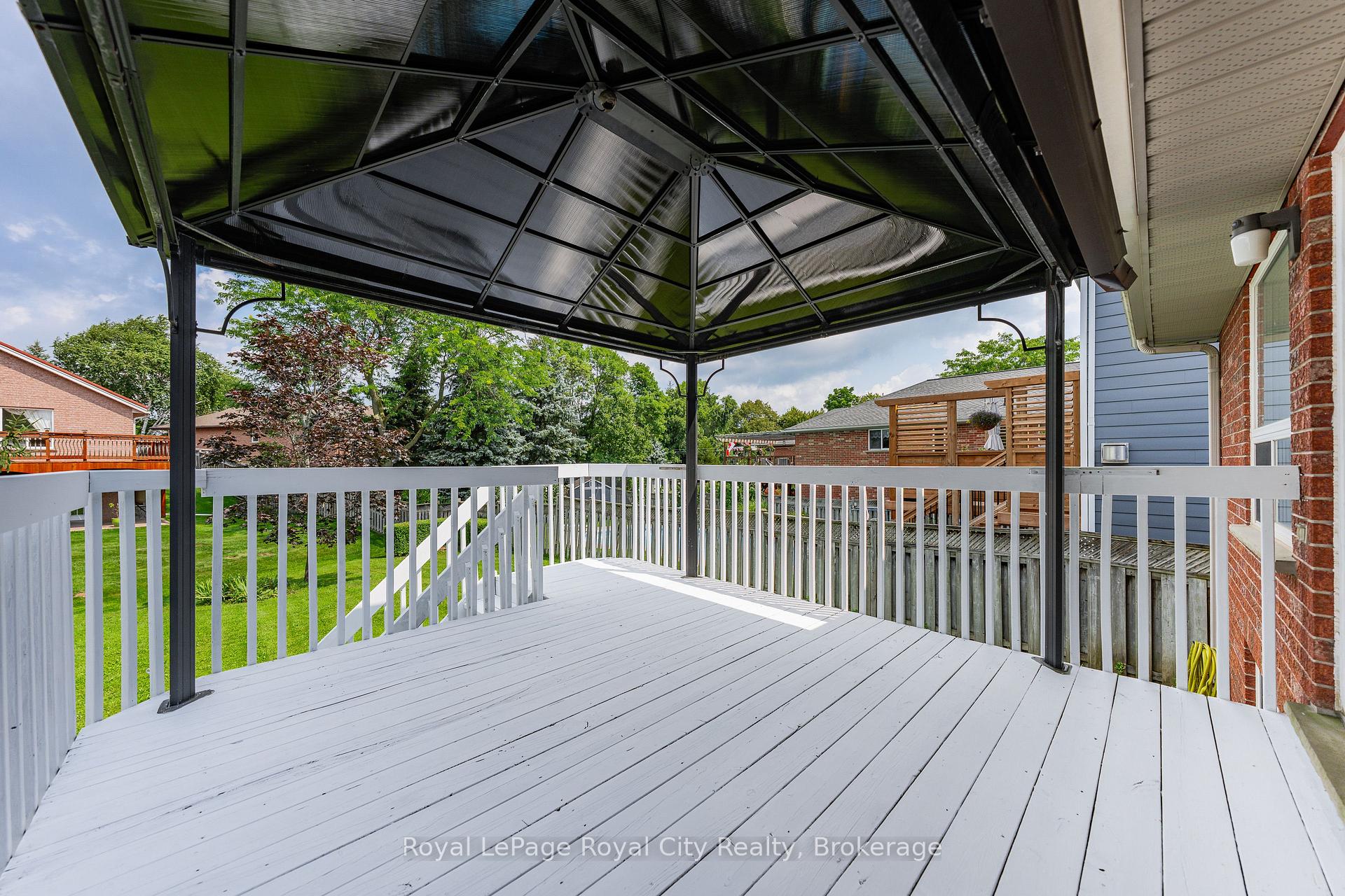 Photo 24 of 8 Whitetail Court, Guelph, Kortright East — HOMEH