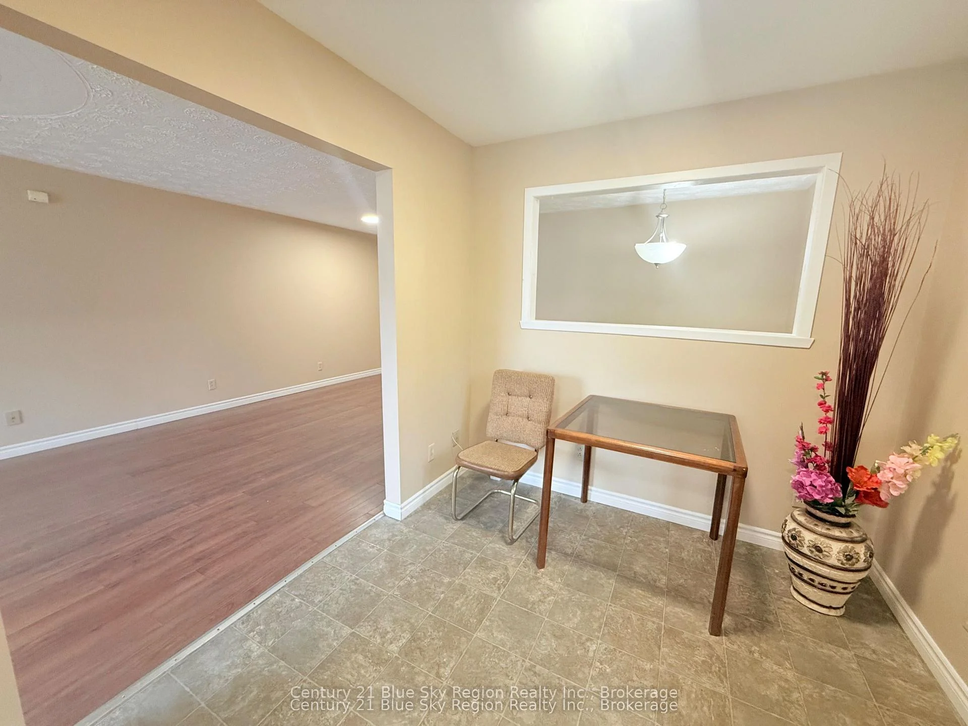 Photo 8 of 429 Dudley Avenue, North Bay, Central — HOMEH