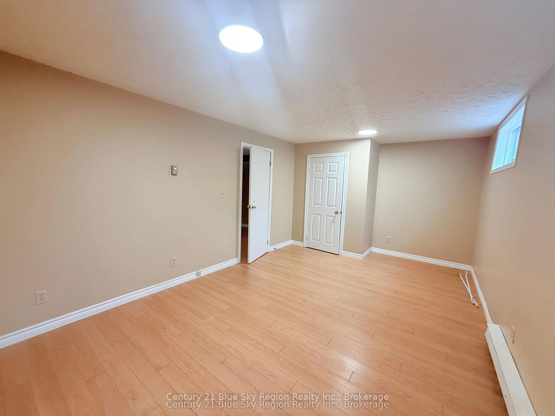 Photo 24 of 429 Dudley Avenue, North Bay, Central — HOMEH
