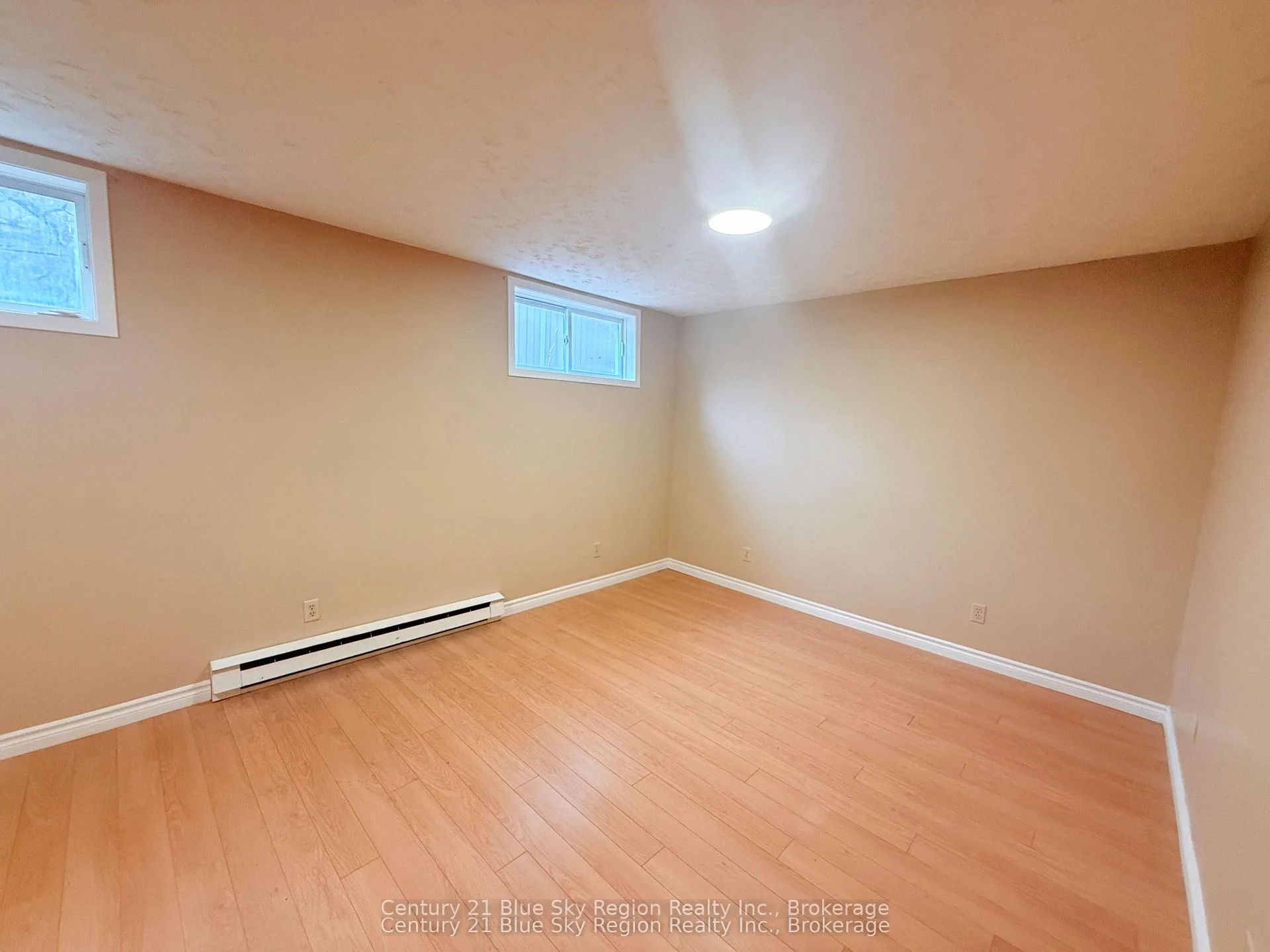 Photo 25 of 429 Dudley Avenue, North Bay, Central — HOMEH